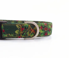 Load image into Gallery viewer, Traditional Holly Dog Collar/Lead