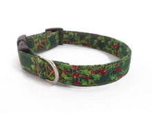 Load image into Gallery viewer, Traditional Holly Dog Collar/Lead