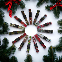 Load image into Gallery viewer, Holly Dog Collar/Lead