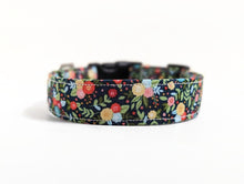 Load image into Gallery viewer, 'Carys' - Flower Market Dog Collar