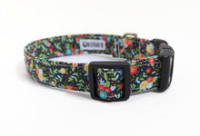 Load image into Gallery viewer, 'Carys' - Flower Market Dog Collar